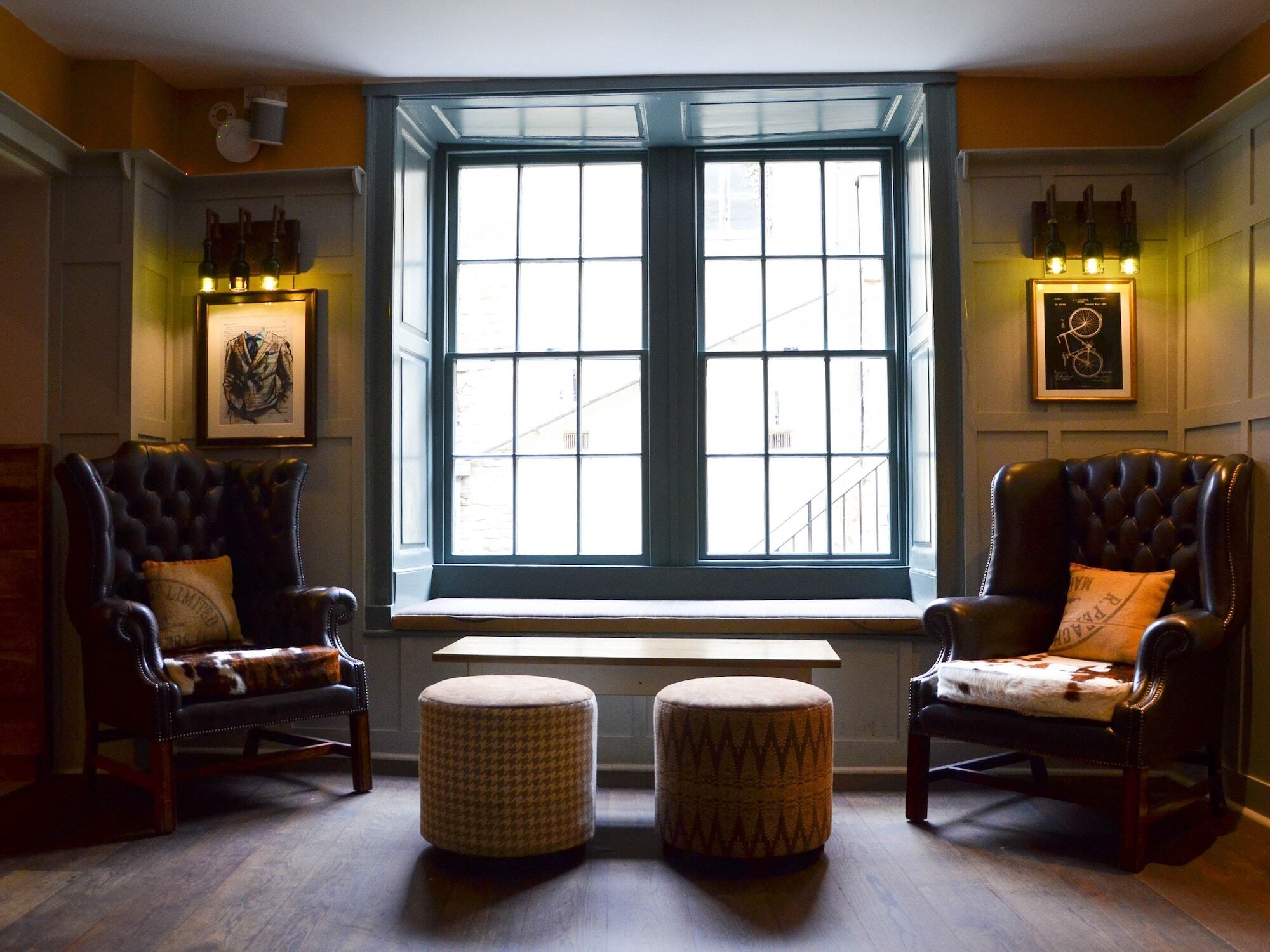 The Fox Hotel Чипинг Нортън Екстериор снимка